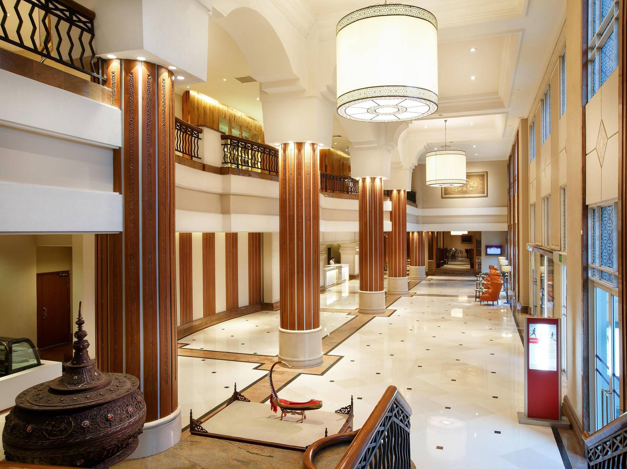 Hotel Parkroyal 5*