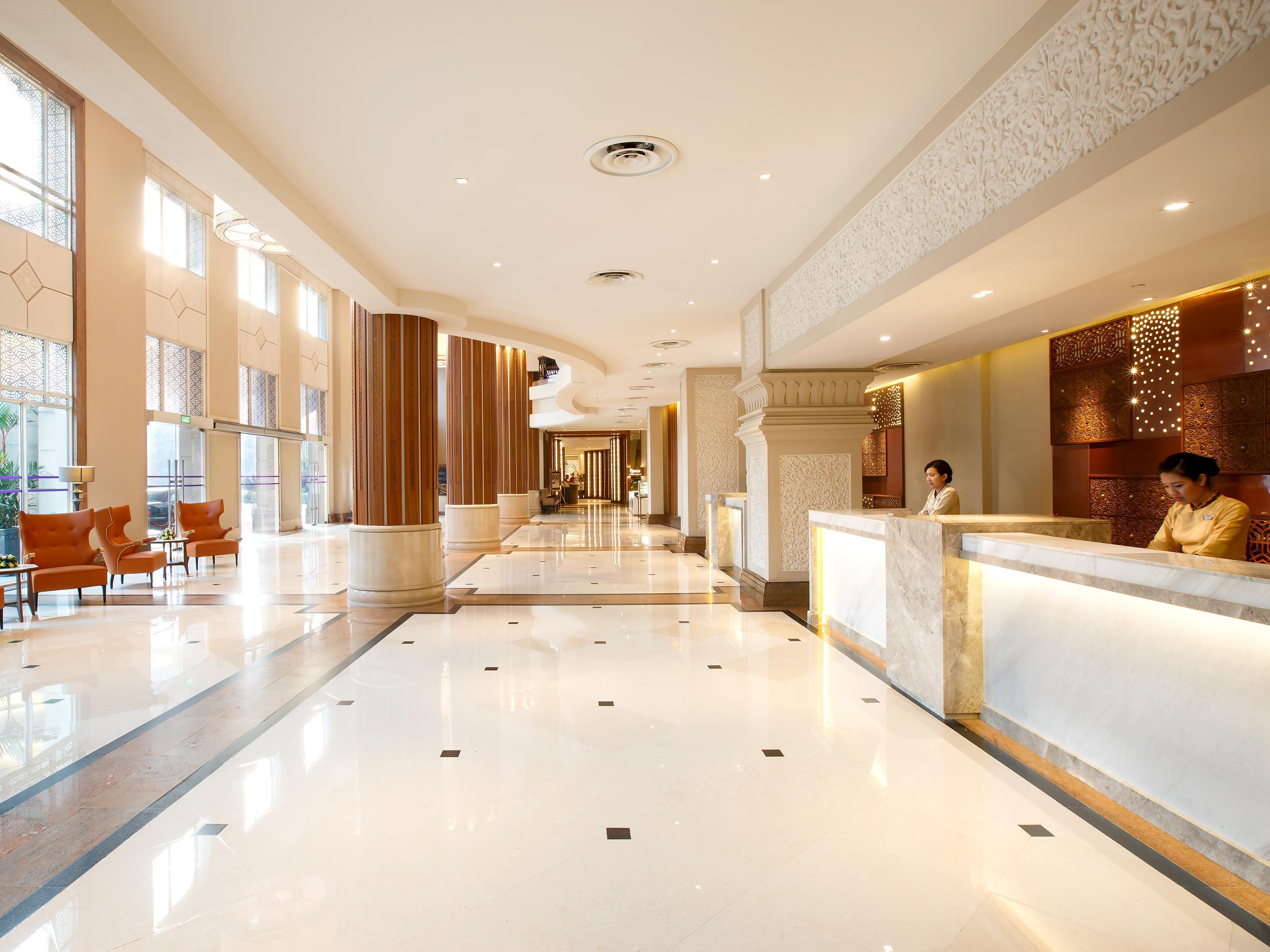 พาร์ครอยัล โรงแรม 5*