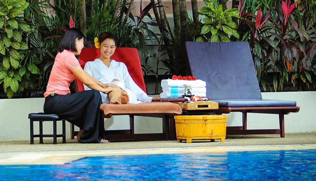 พาร์ครอยัล โรงแรม